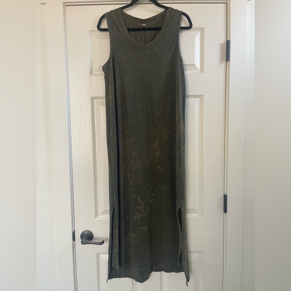 Women’s Lululemon All Yours Tank Maxi Dress *Wash Cloudy Wash Dark Olive Size 10 - Picture 7 of 9